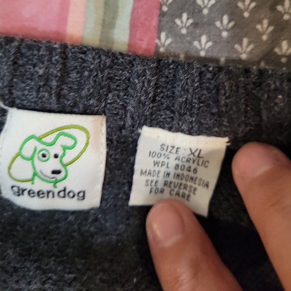 Gray sweater - Picture 3 of 3